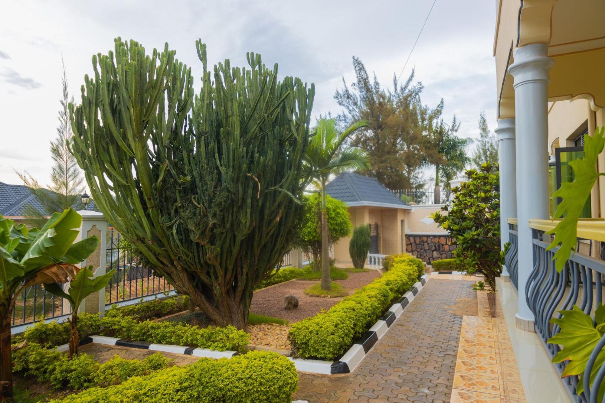 The Vista Homes Kibagabaga Kigali Exterior photo